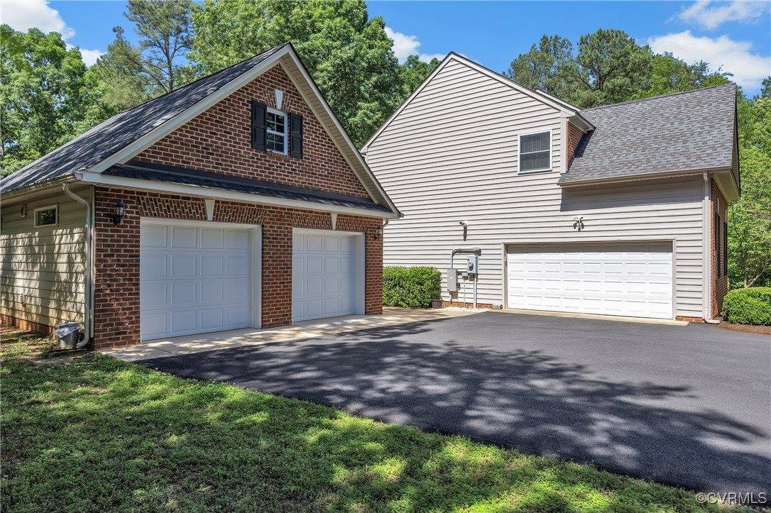 14022 Redhills Road, Hanover County, VA 23015