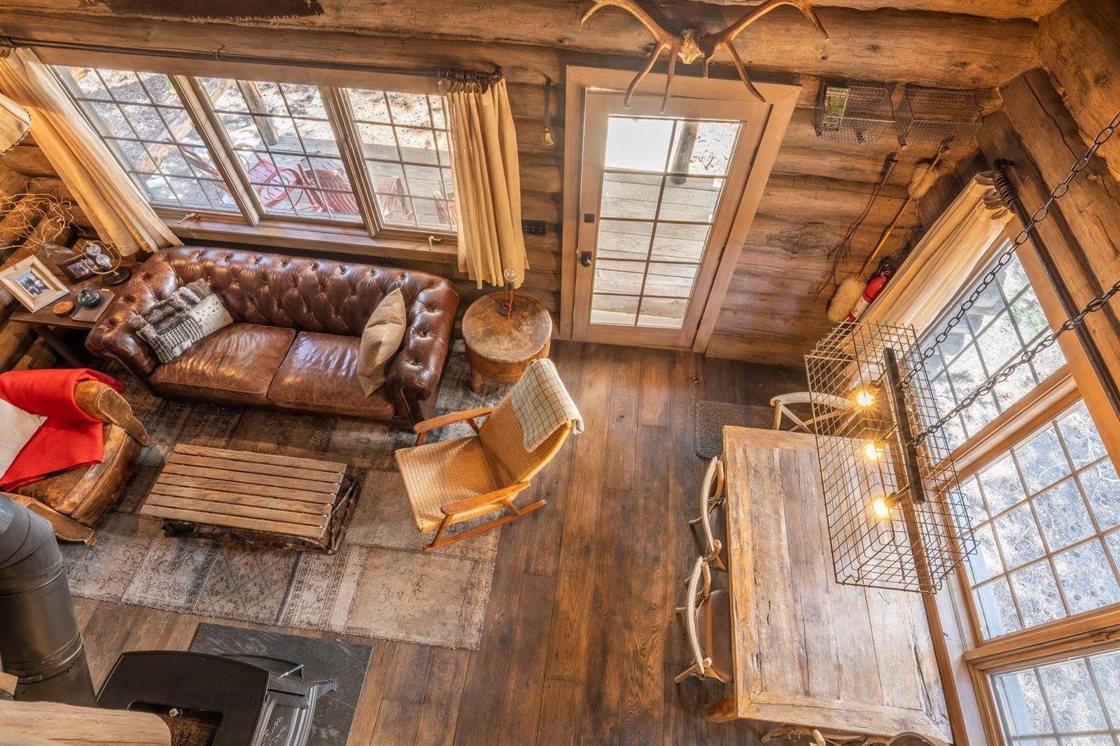 263 Tamarack Lane, Mammoth Lakes, CA 93546