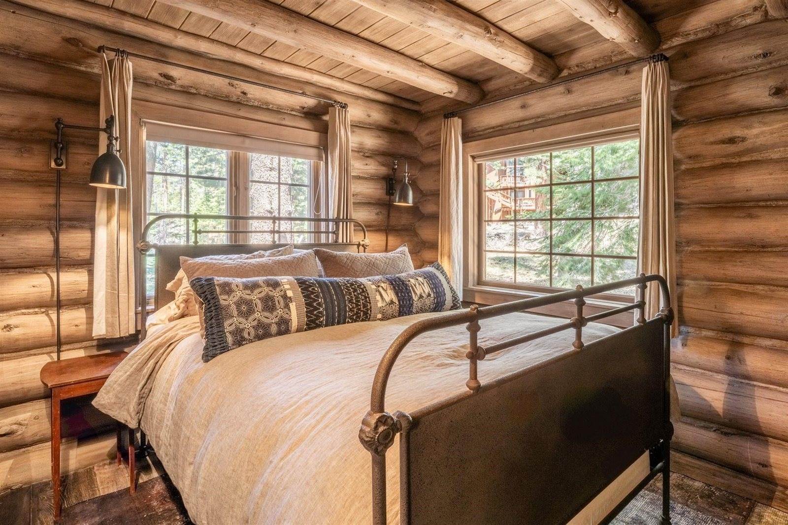 263 Tamarack Lane, Mammoth Lakes, CA 93546