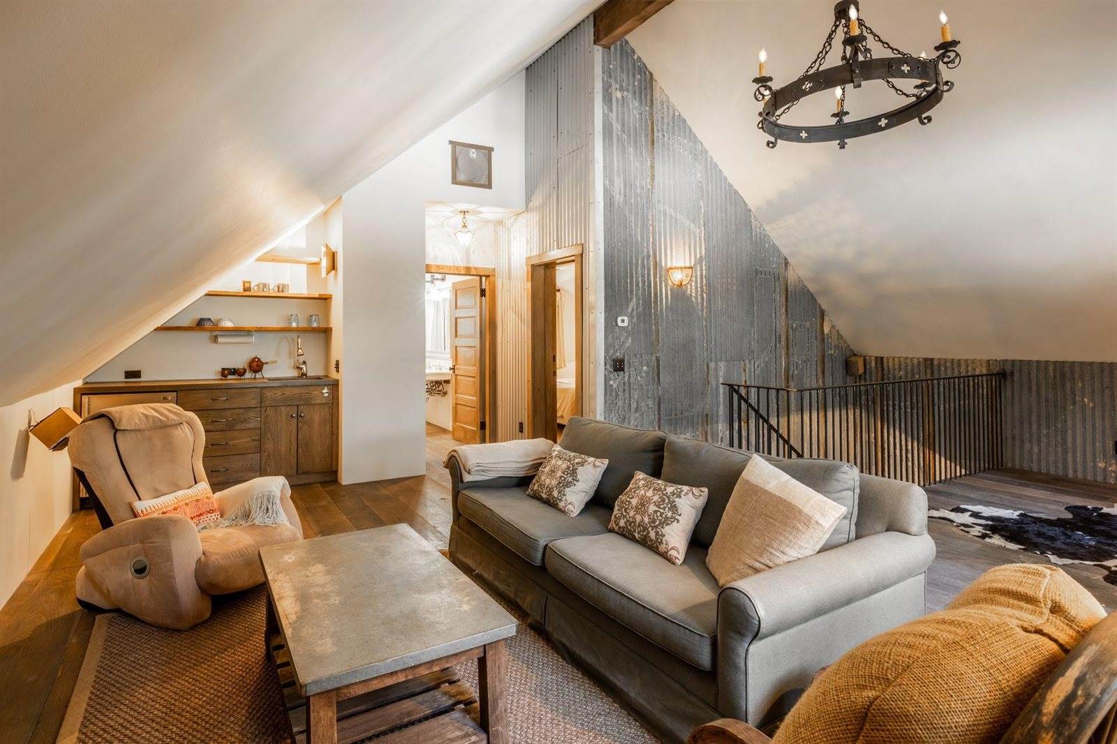 263 Tamarack Lane, Mammoth Lakes, CA 93546