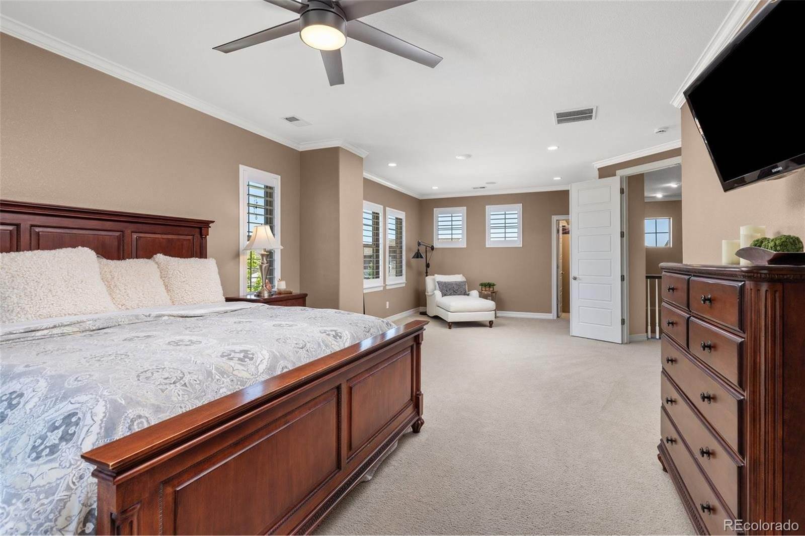 22198 Boundstone Dr, Parker, CO 80138