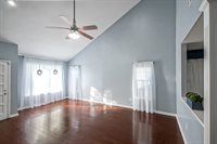 469 Highland Creek Pkwy, Baton Rouge, LA 70808