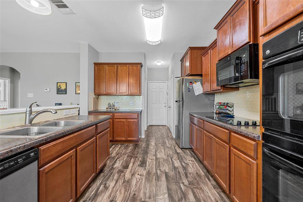 6400 Cold Water Drive, Waco, TX 76712