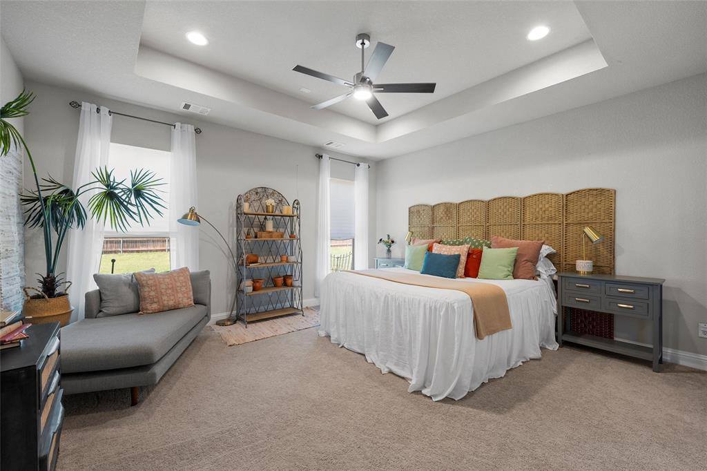 205 Big Creek Loop, Hewitt, TX 76643