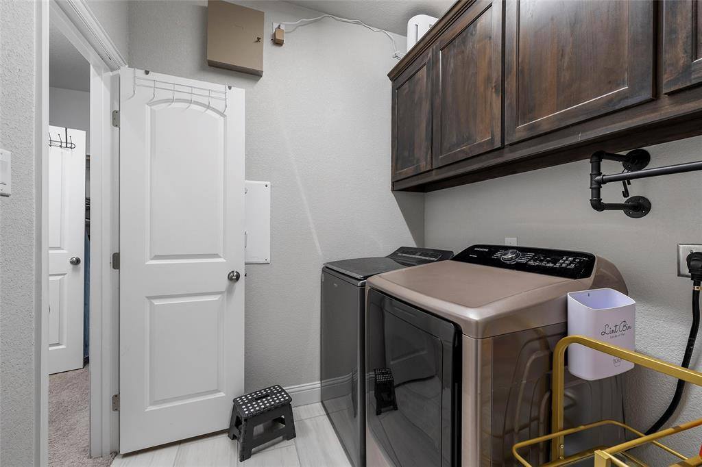 205 Big Creek Loop, Hewitt, TX 76643