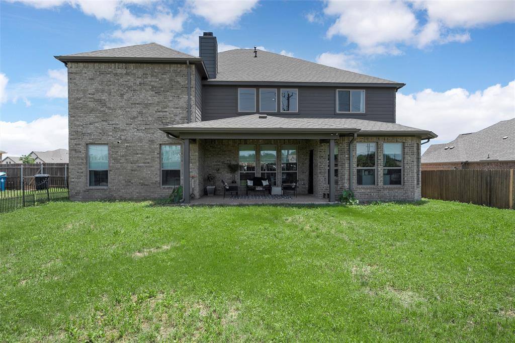 205 Big Creek Loop, Hewitt, TX 76643