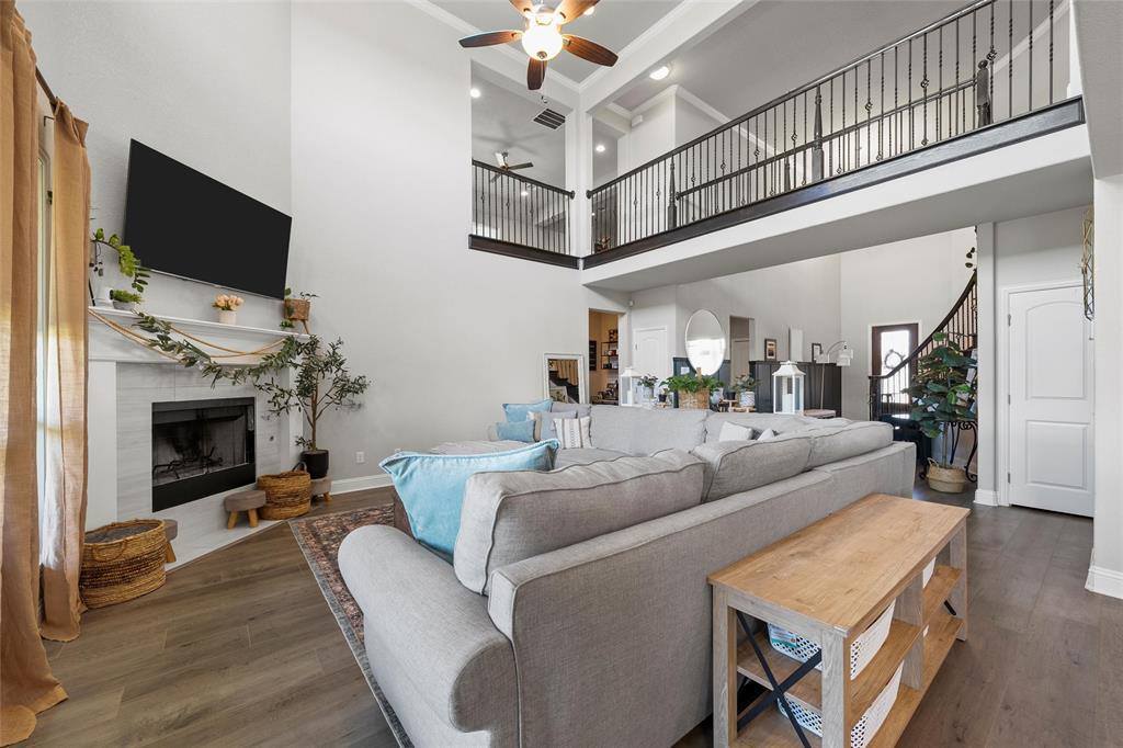 205 Big Creek Loop, Hewitt, TX 76643