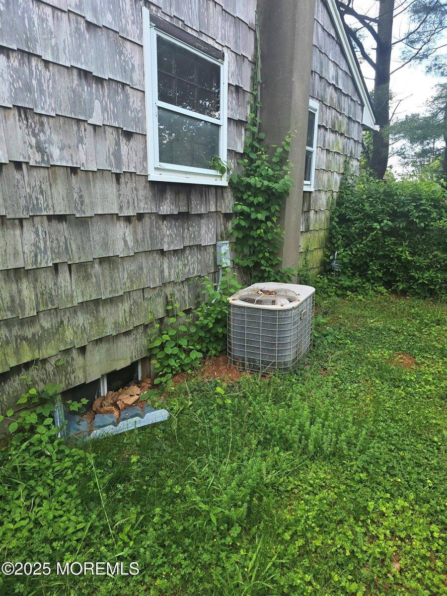 1305 Squirrel Road, Wall, NJ 07719