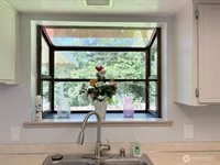 2005 Woodridge Avenue, Mount Vernon, WA 98273