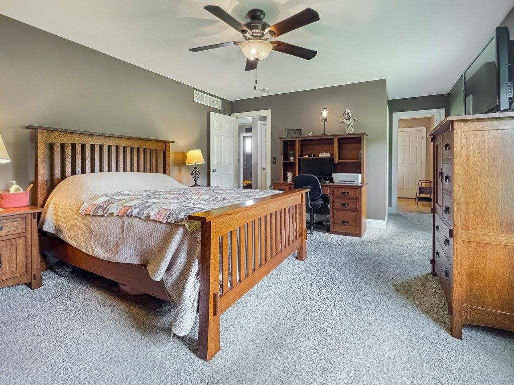 1093 Co Rd 1600, Ashland, OH 44805