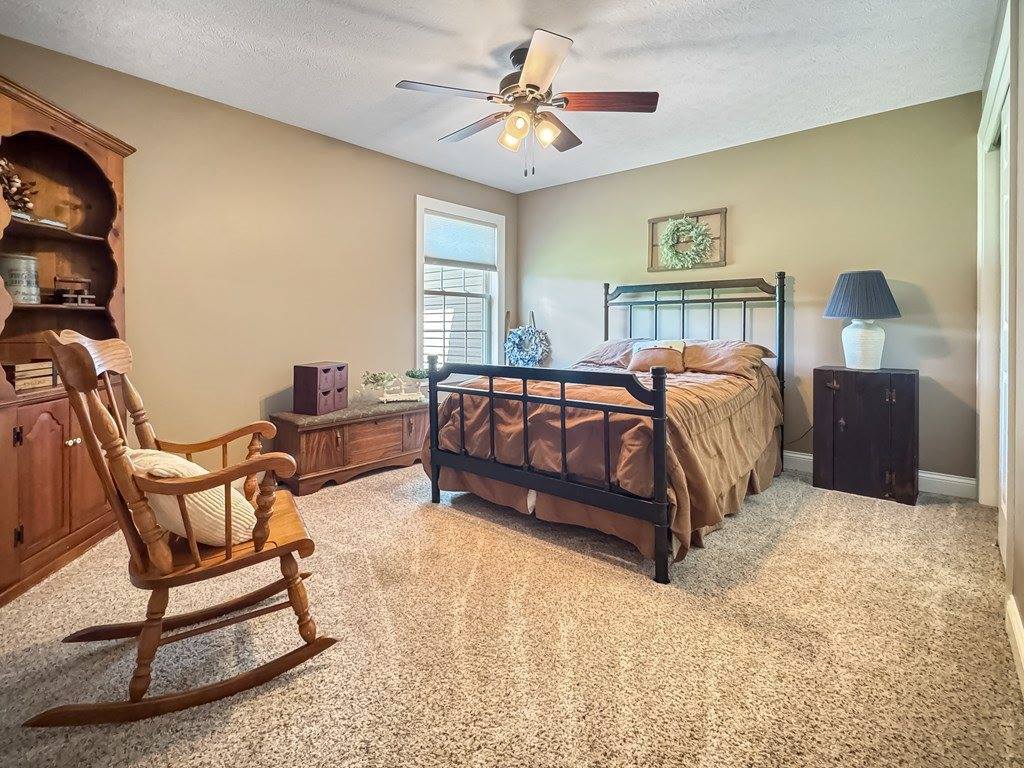 1093 Co Rd 1600, Ashland, OH 44805