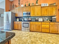 1093 Co Rd 1600, Ashland, OH 44805