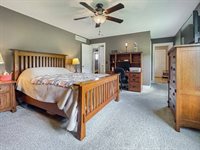 1093 Co Rd 1600, Ashland, OH 44805