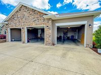 1093 Co Rd 1600, Ashland, OH 44805
