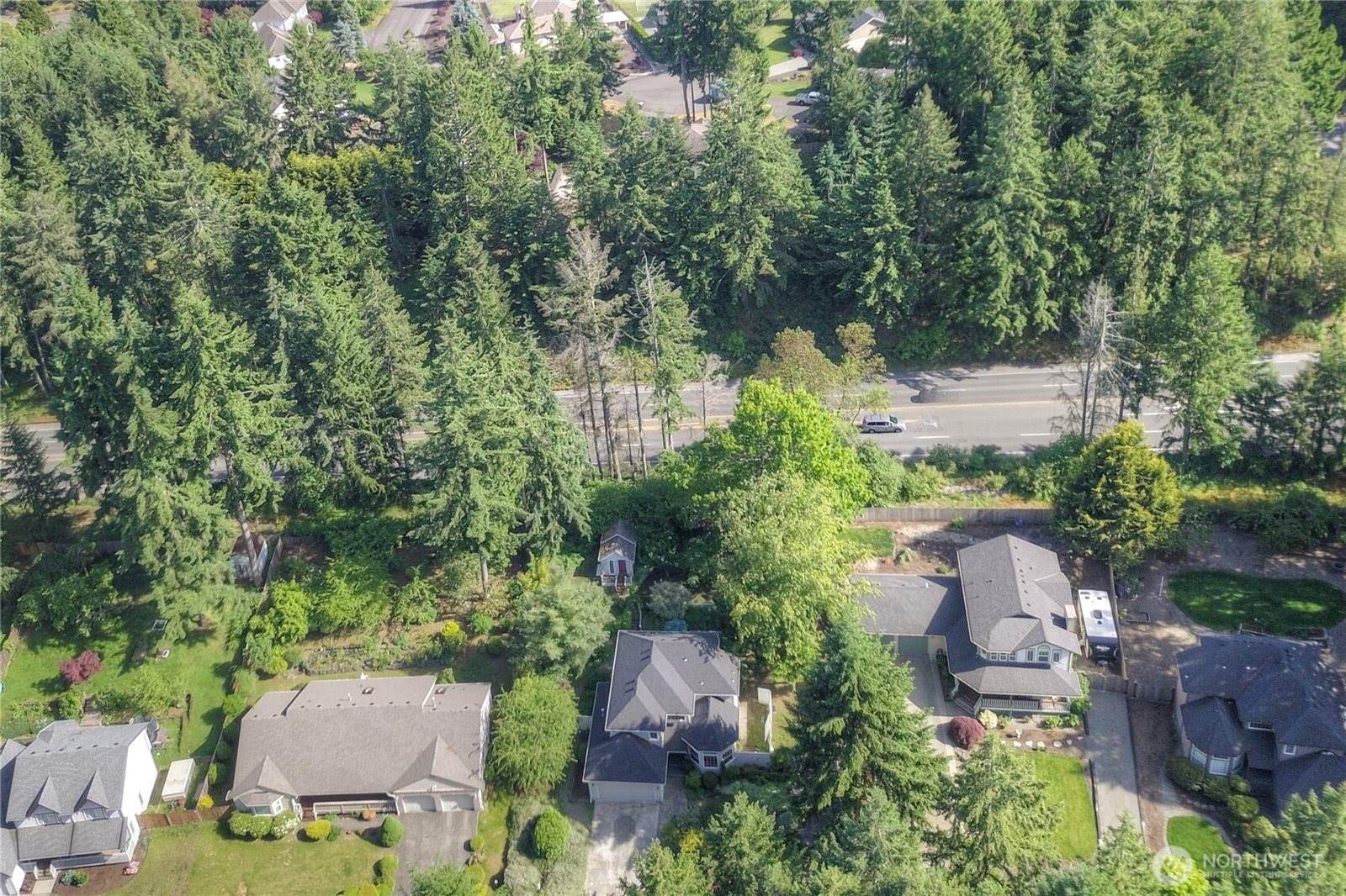 9515 Amanda Drive NE, Olympia, WA 98516