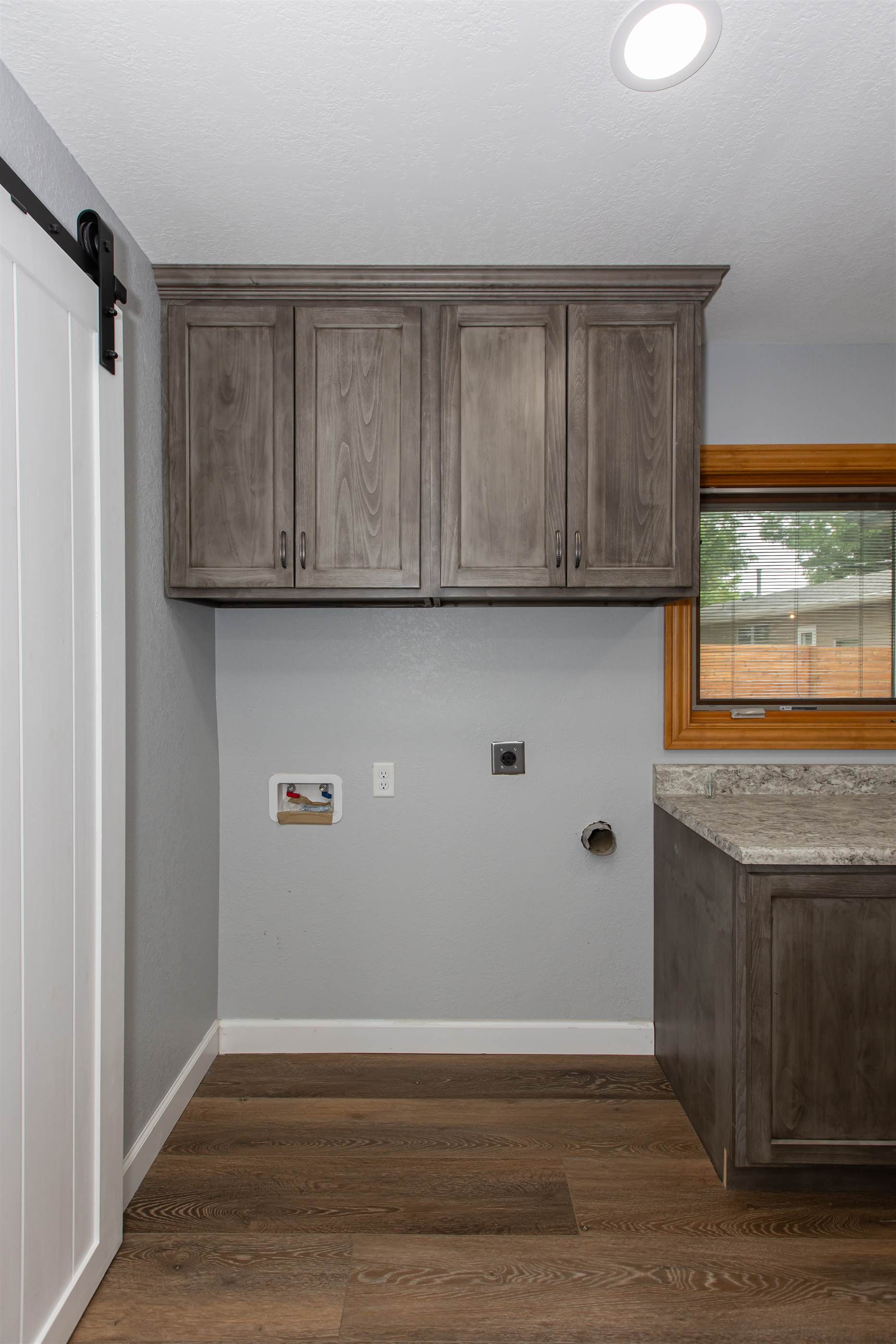 221 3RD St, Elkhart, KS 67950