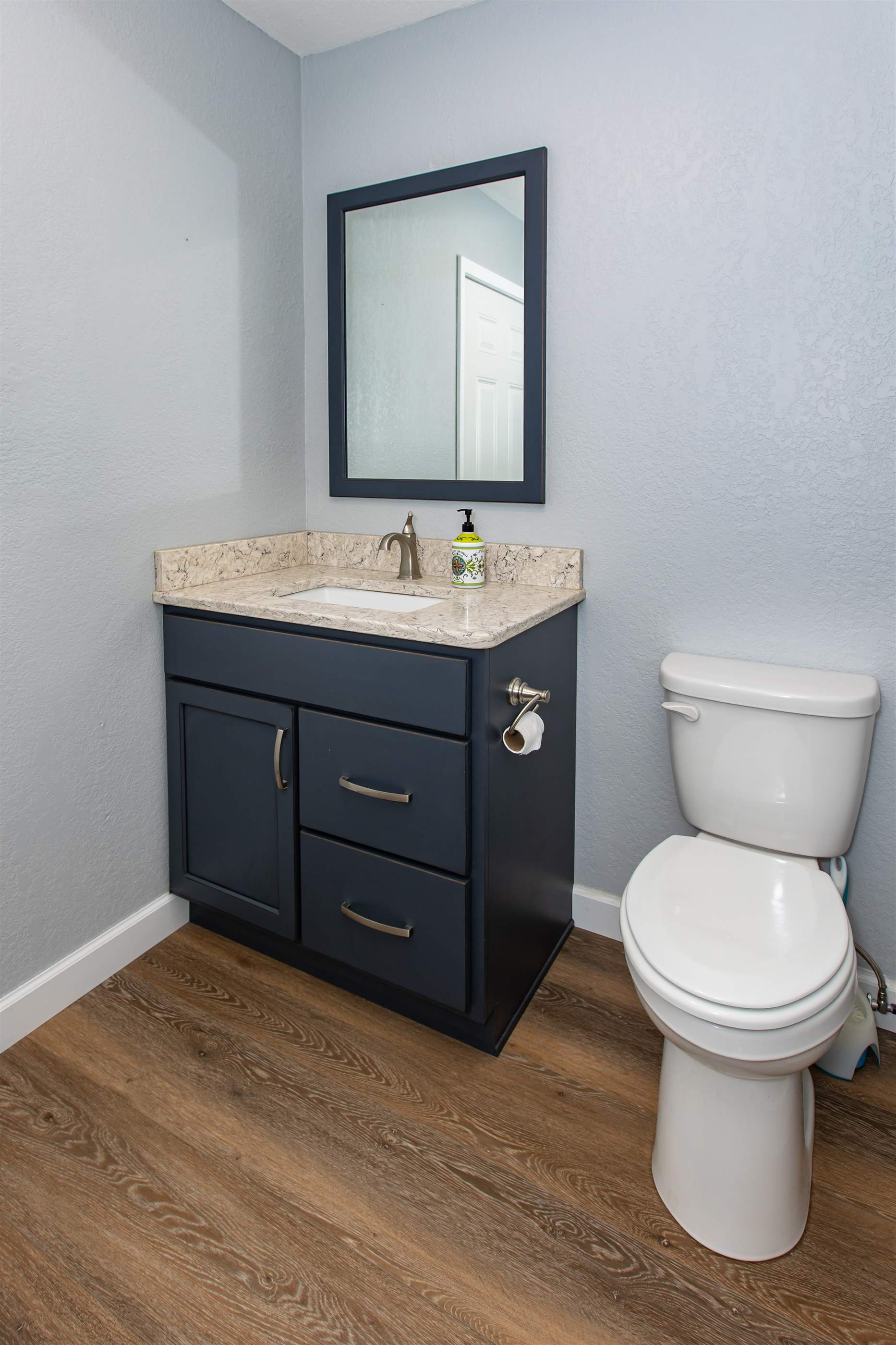 221 3RD St, Elkhart, KS 67950