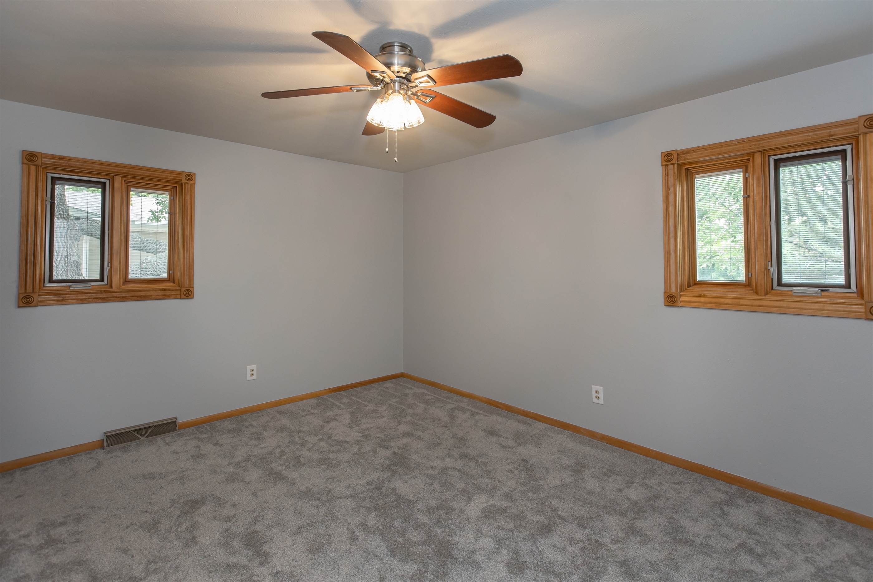 221 3RD St, Elkhart, KS 67950