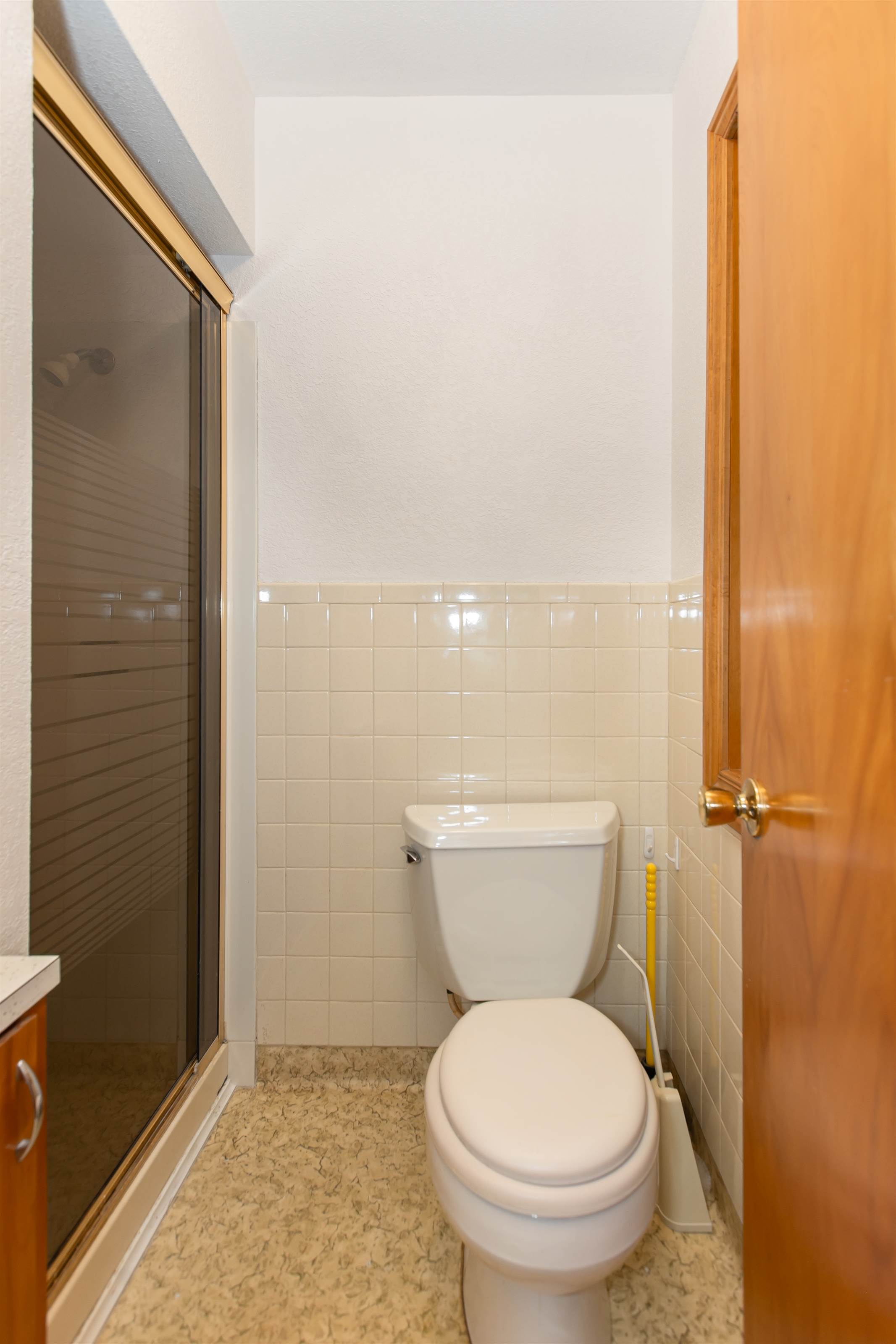 221 3RD St, Elkhart, KS 67950