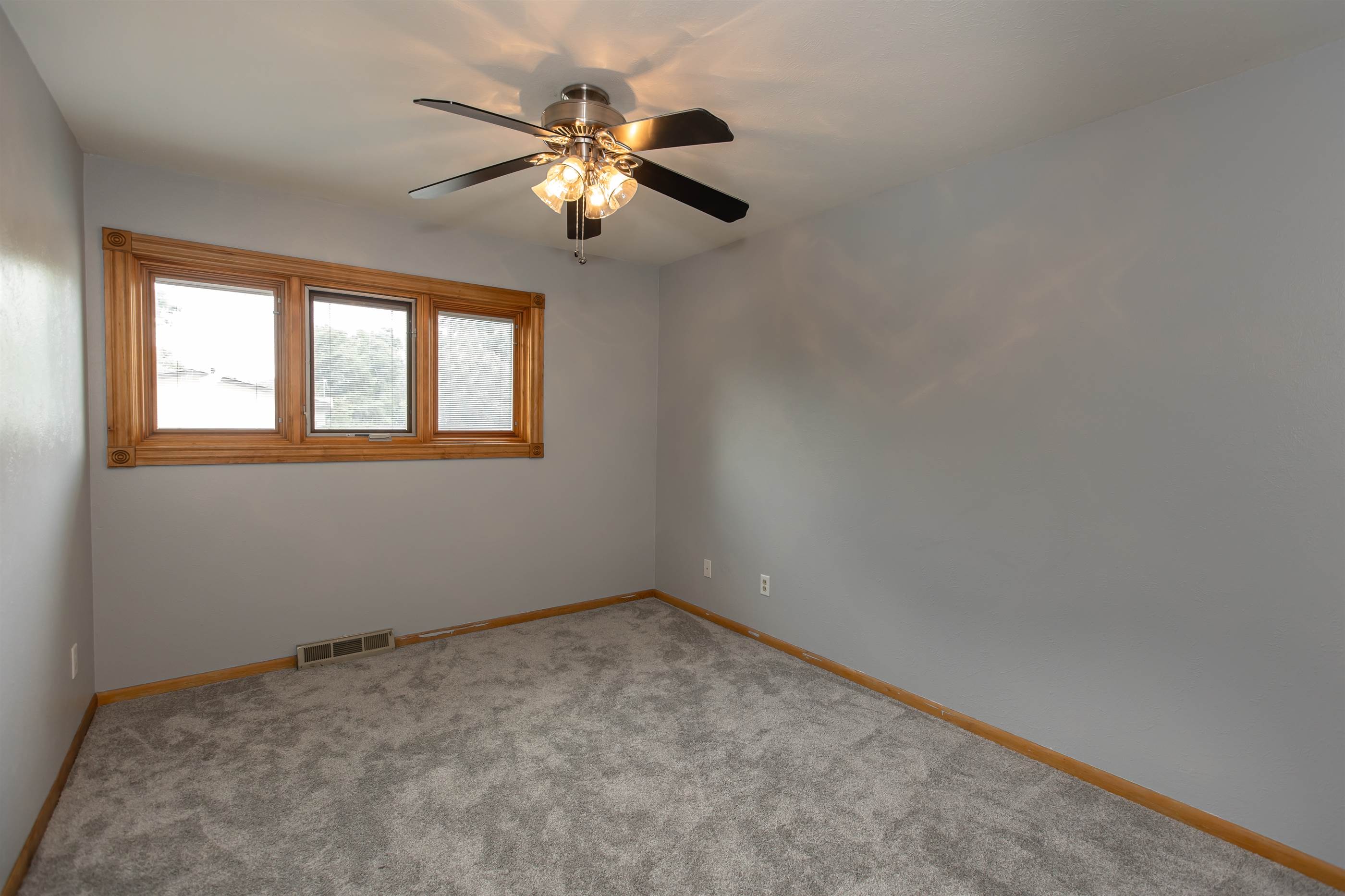 221 3RD St, Elkhart, KS 67950