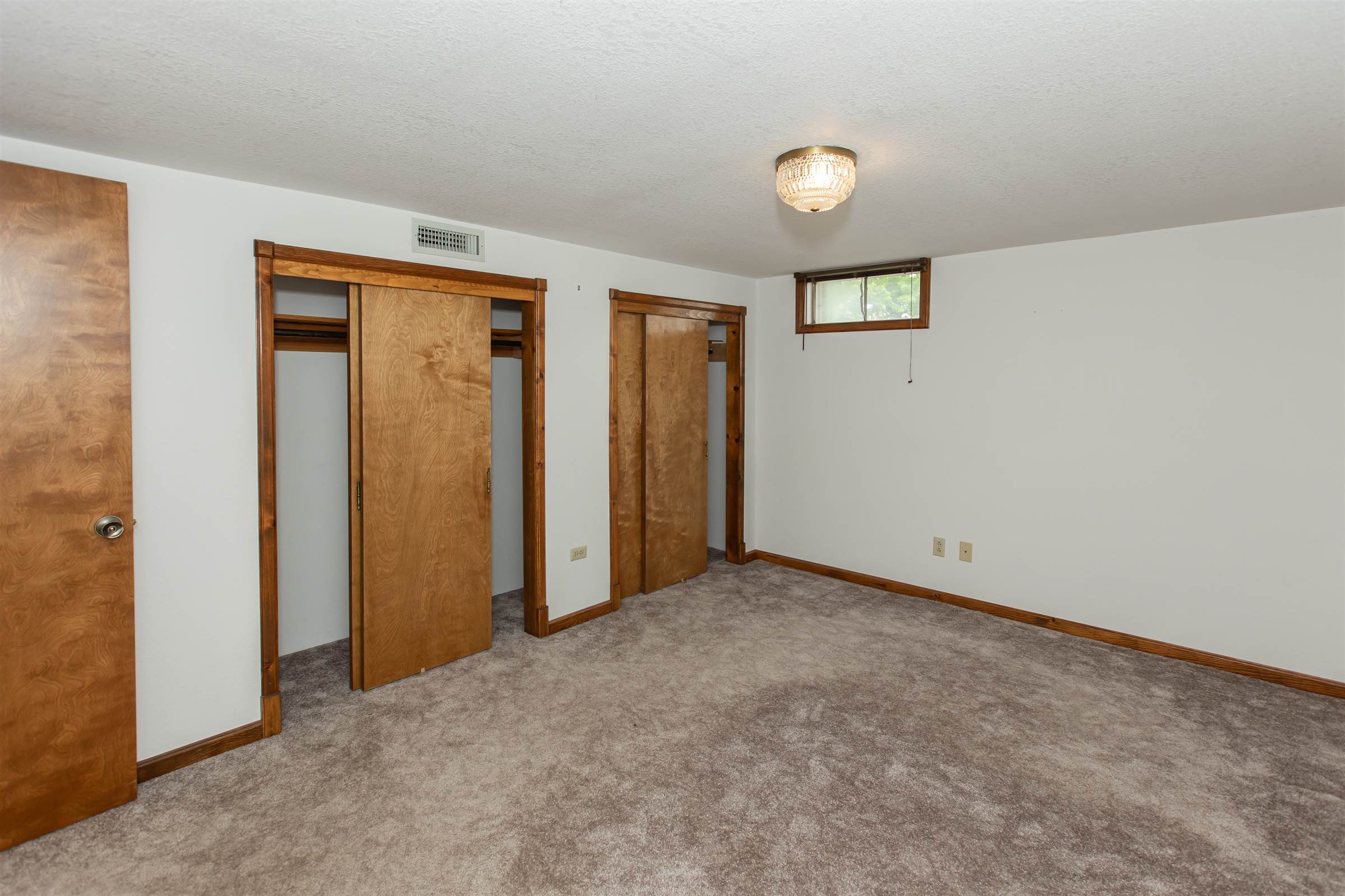 221 3RD St, Elkhart, KS 67950