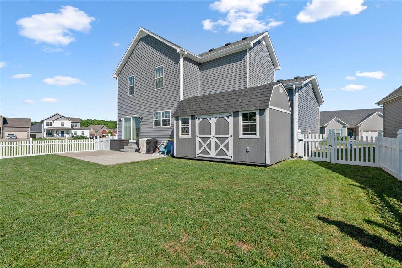 7060 Stone Meade Court, Bowling Green, KY 42101