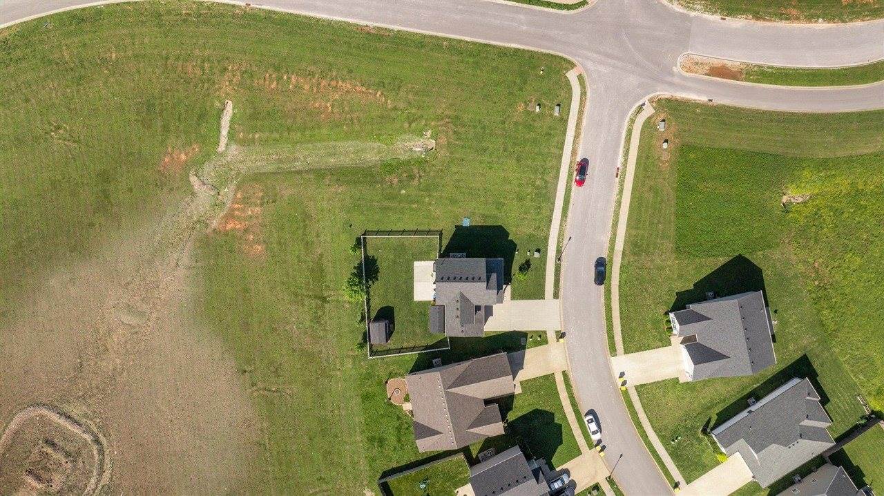 7060 Stone Meade Court, Bowling Green, KY 42101