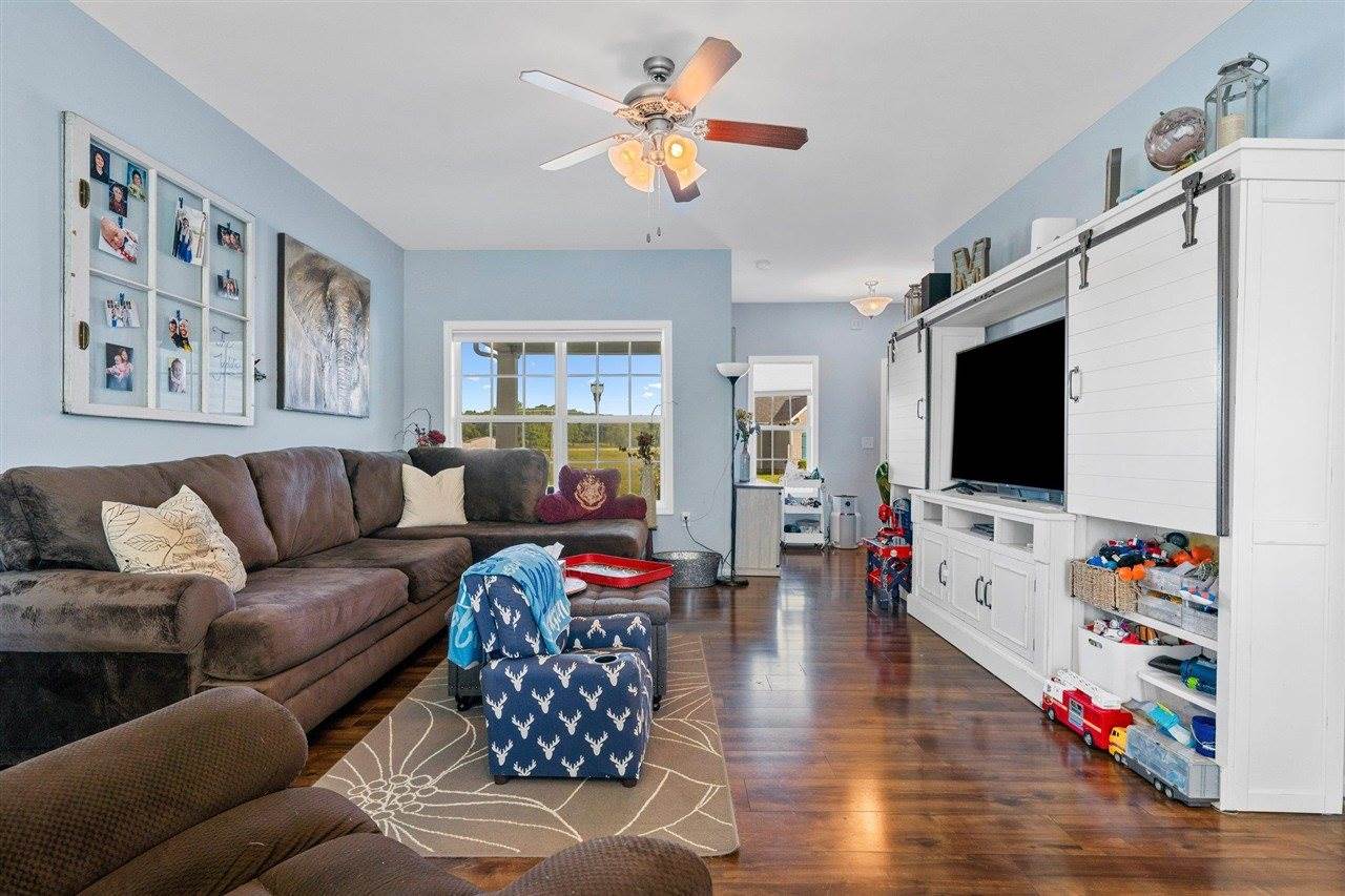 7060 Stone Meade Court, Bowling Green, KY 42101