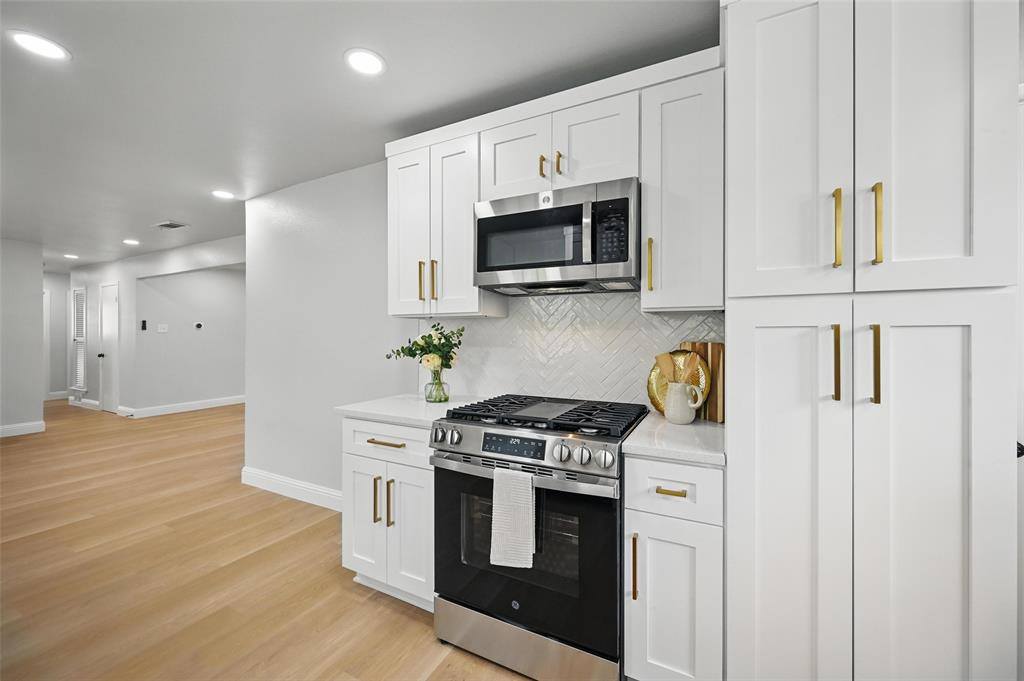 3651 Cindy Drive, Fort Worth, TX 76111