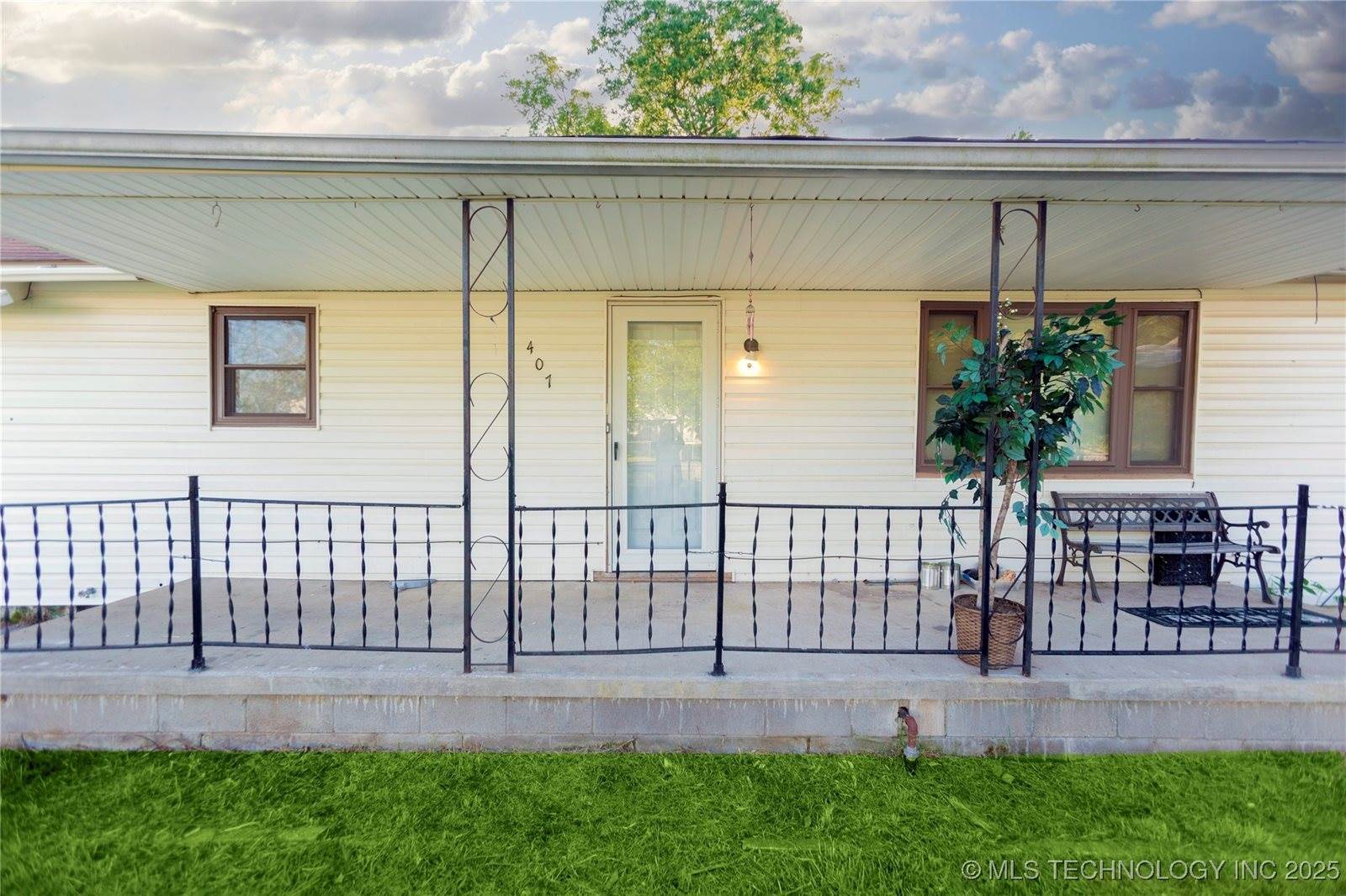 407 Monroe Street, Savanna, OK 74462