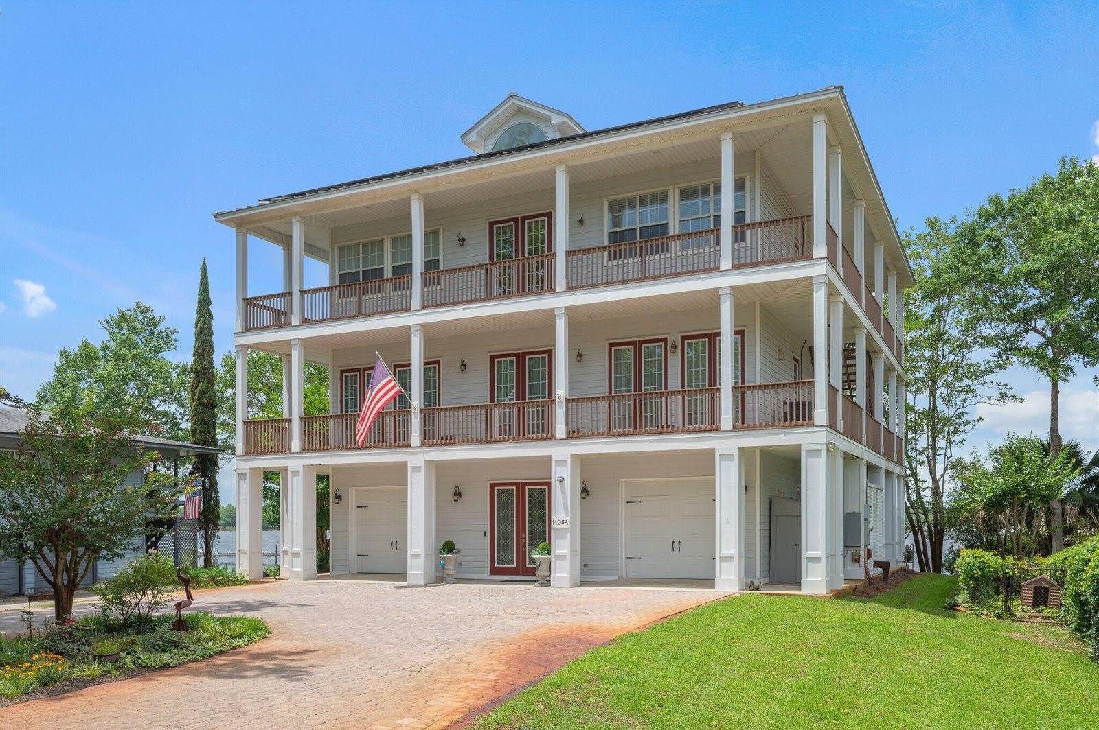 1405 North Bayshore Drive, Niceville, FL 32578