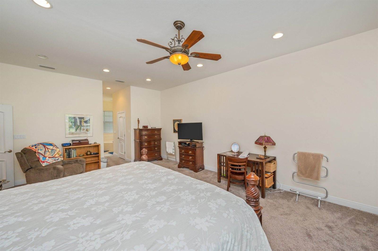 1405 North Bayshore Drive, Niceville, FL 32578