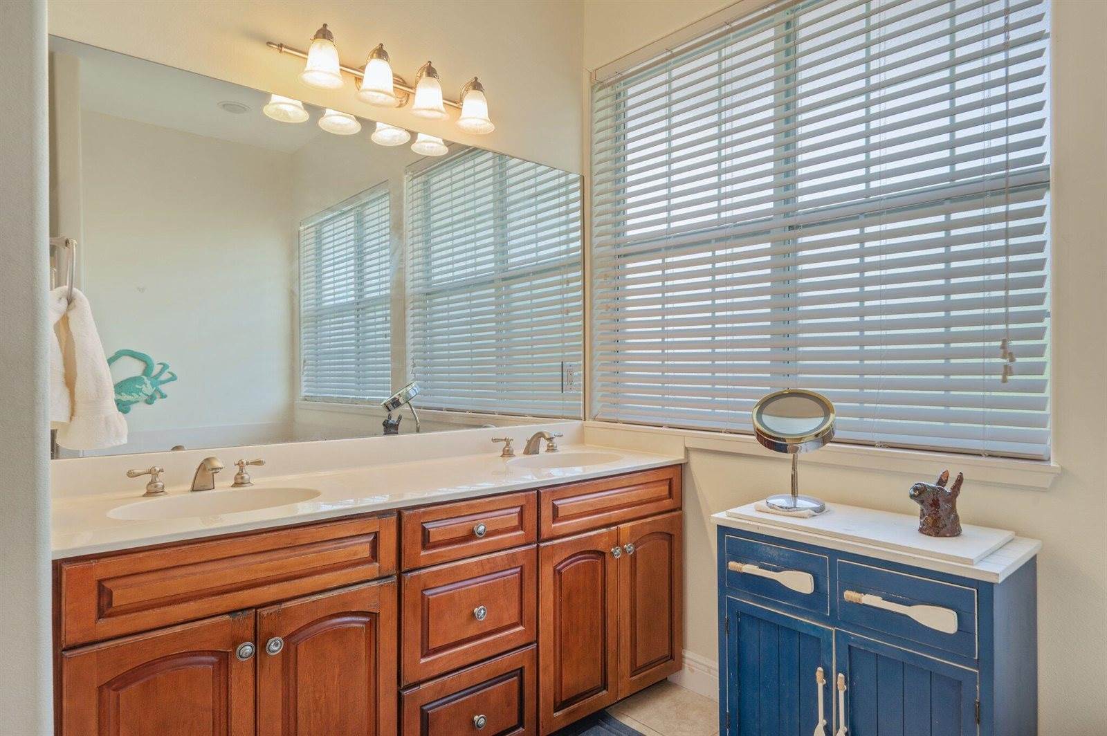 1405 North Bayshore Drive, Niceville, FL 32578