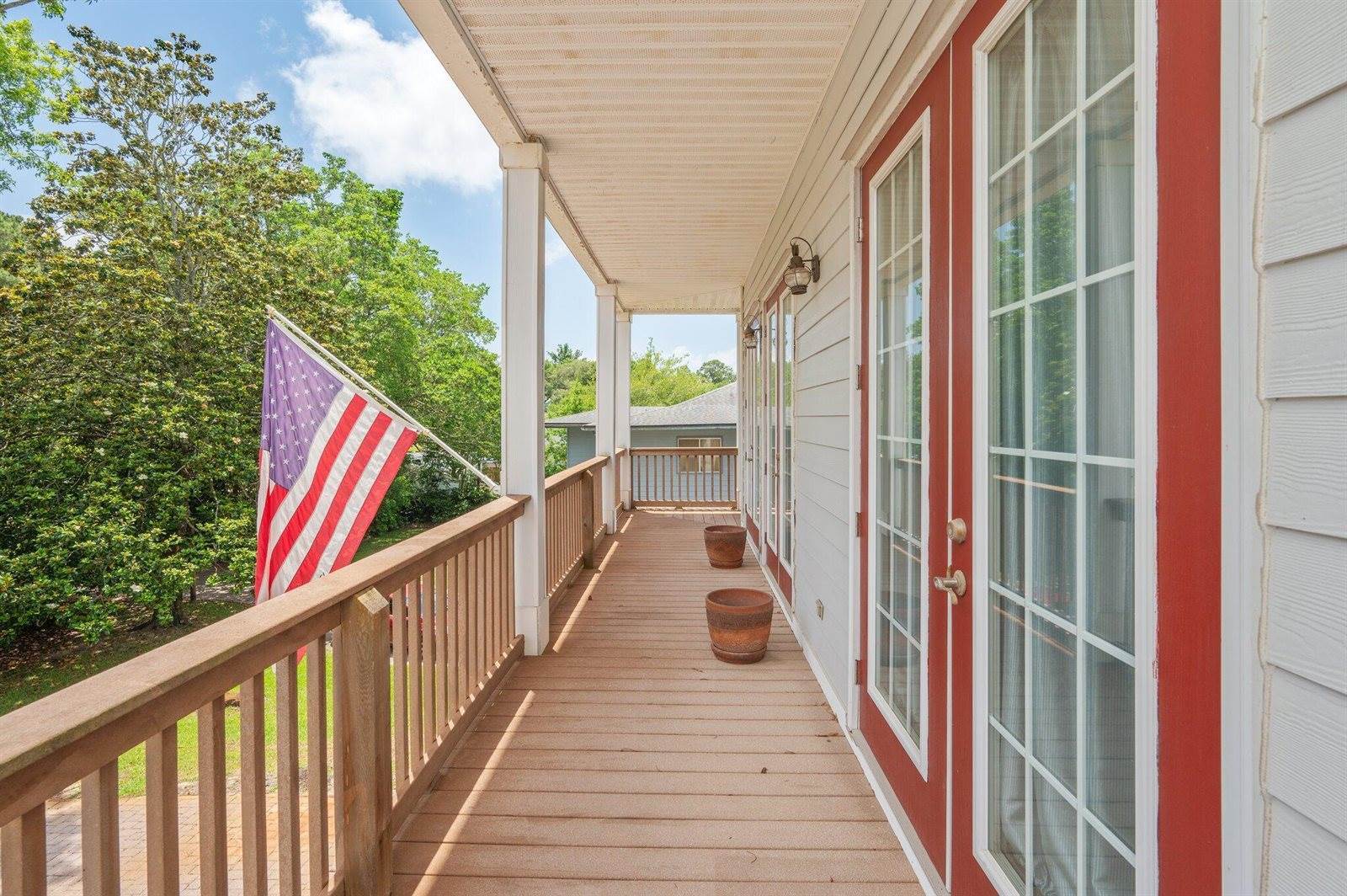 1405 North Bayshore Drive, Niceville, FL 32578