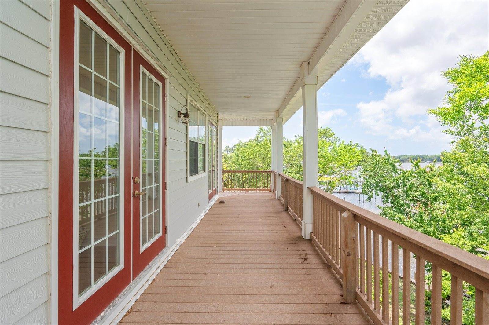 1405 North Bayshore Drive, Niceville, FL 32578