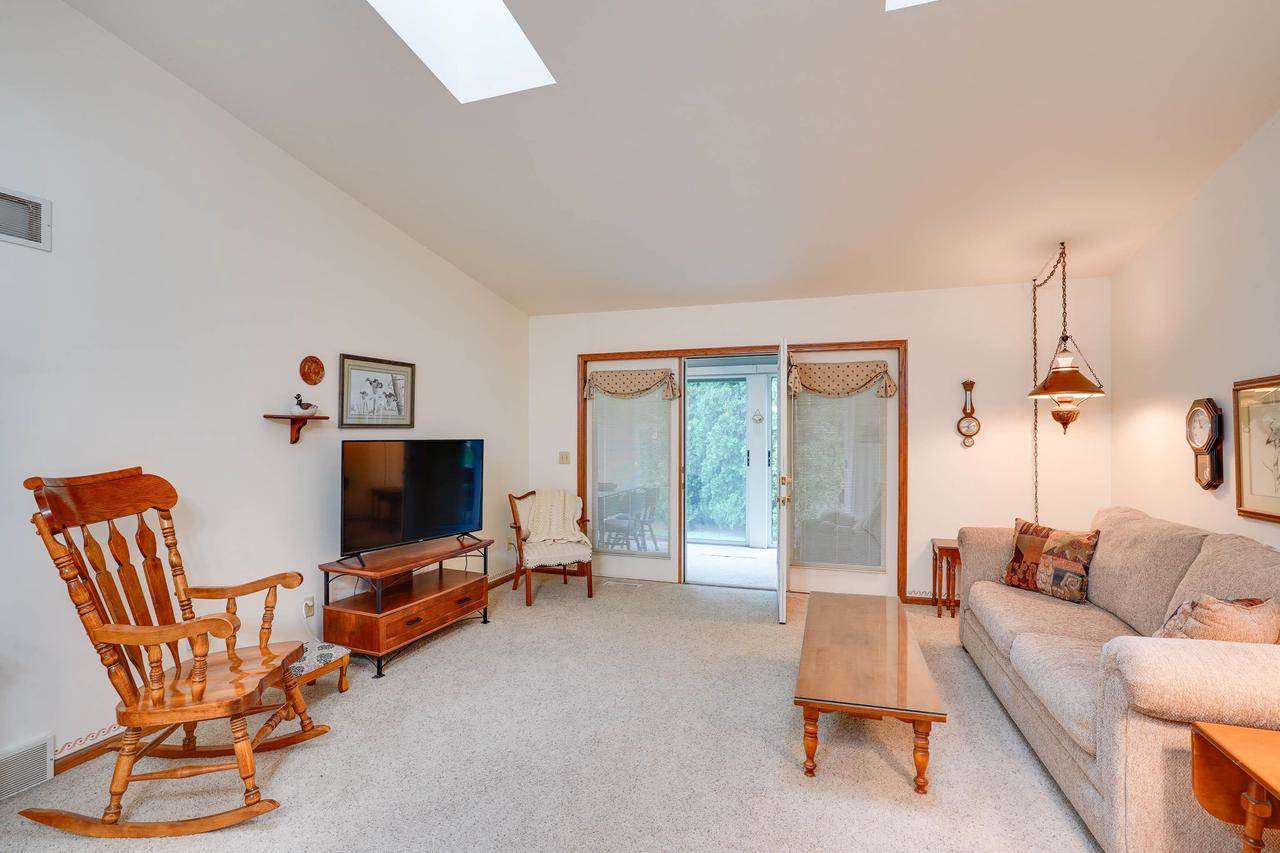 741 Kensington Square, Stoughton, WI 53589