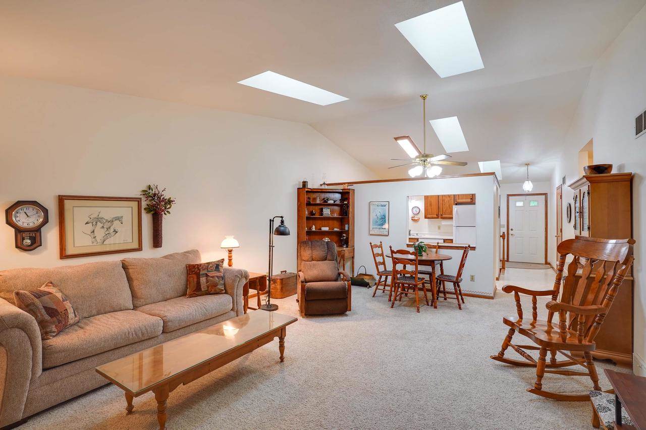 741 Kensington Square, Stoughton, WI 53589