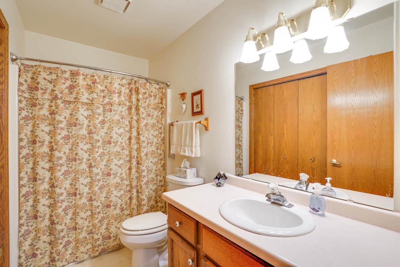 741 Kensington Square, Stoughton, WI 53589