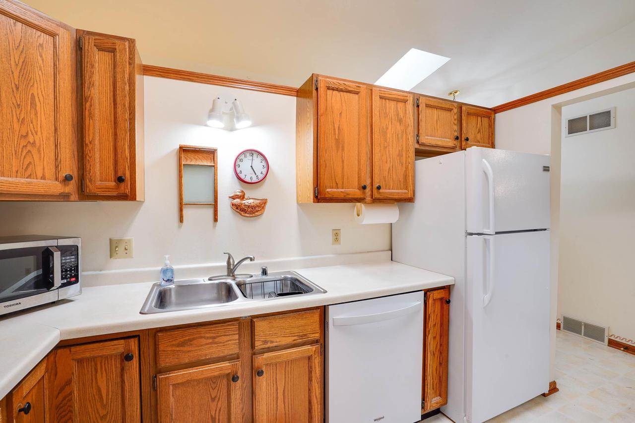 741 Kensington Square, Stoughton, WI 53589