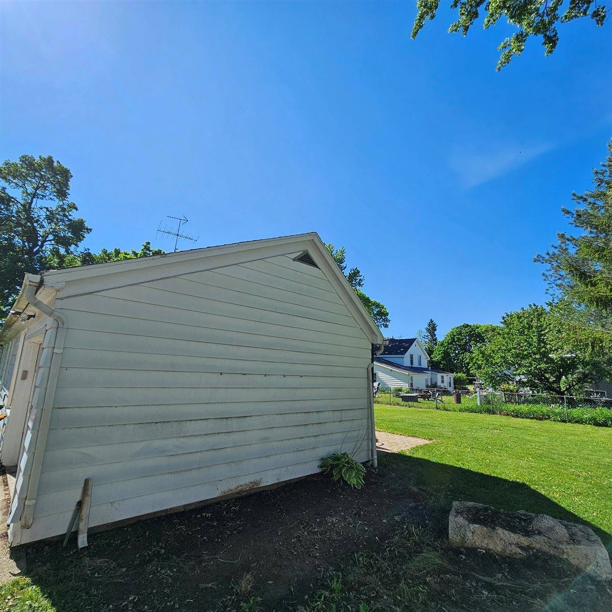 336 Jones, Fort Atkinson, WI 53538