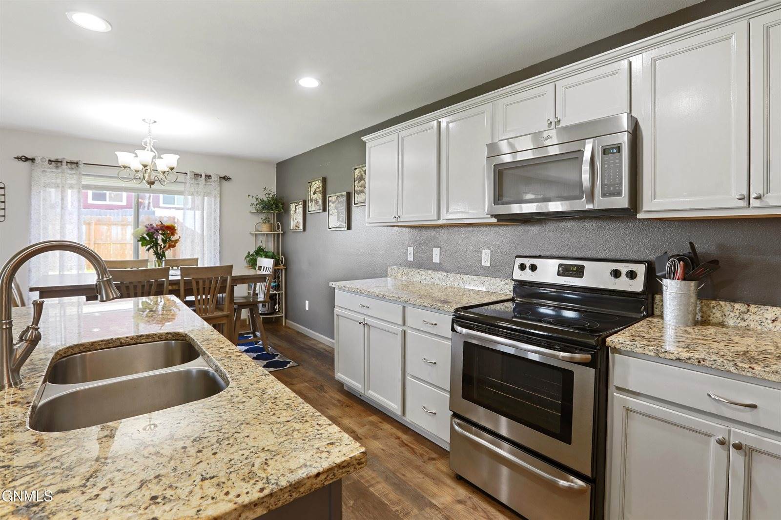 5826 Anna Avenue, Williston, ND 58801