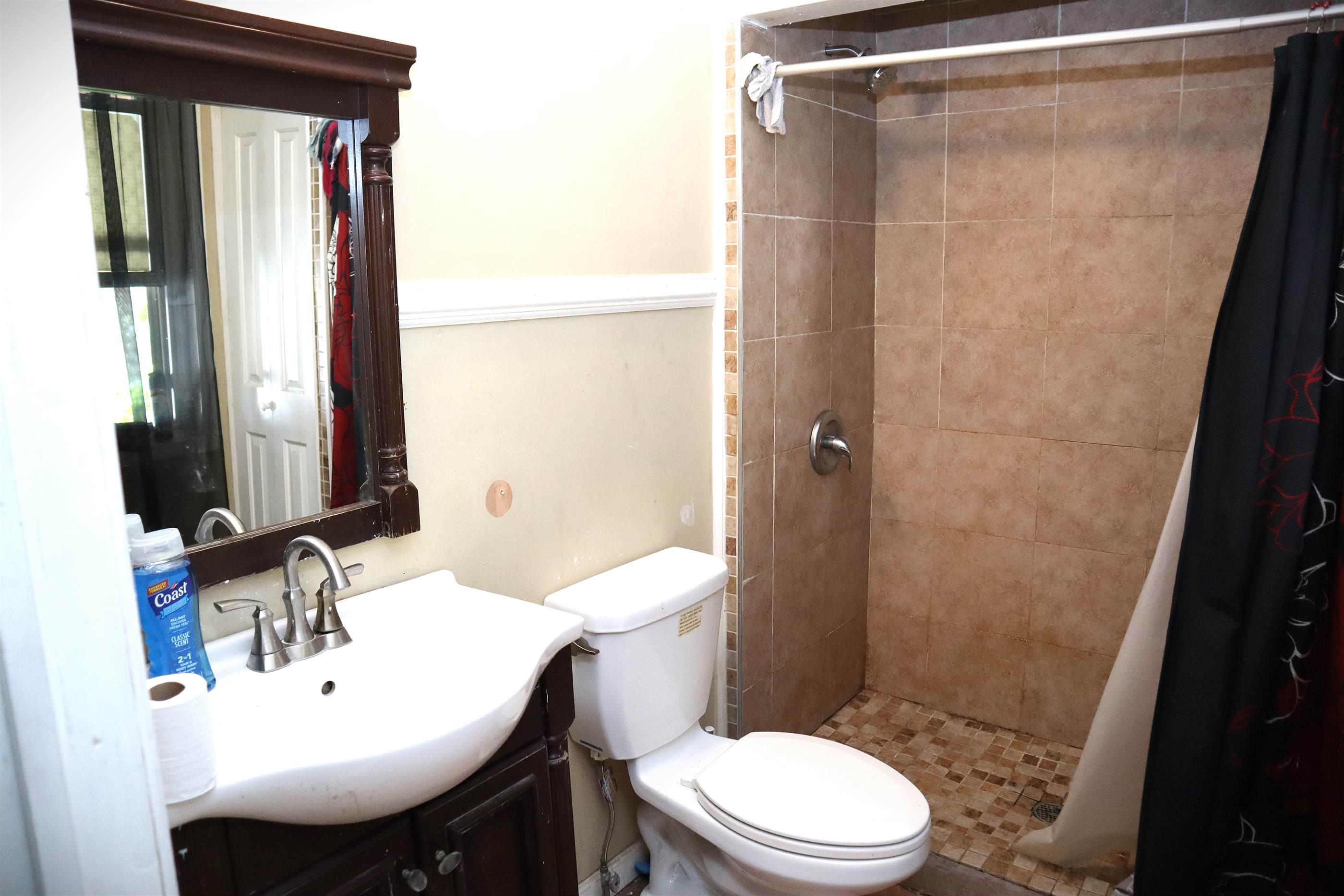 712 Ohio Avenue, Trenton, NJ 08638