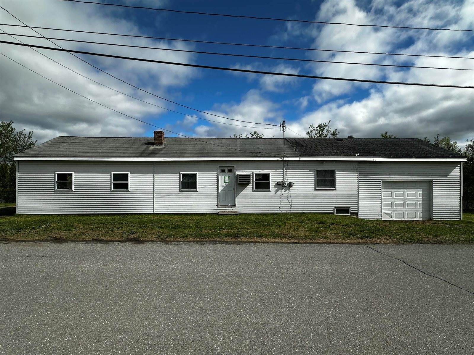 29 Exchange Street, Presque Isle, ME 04769