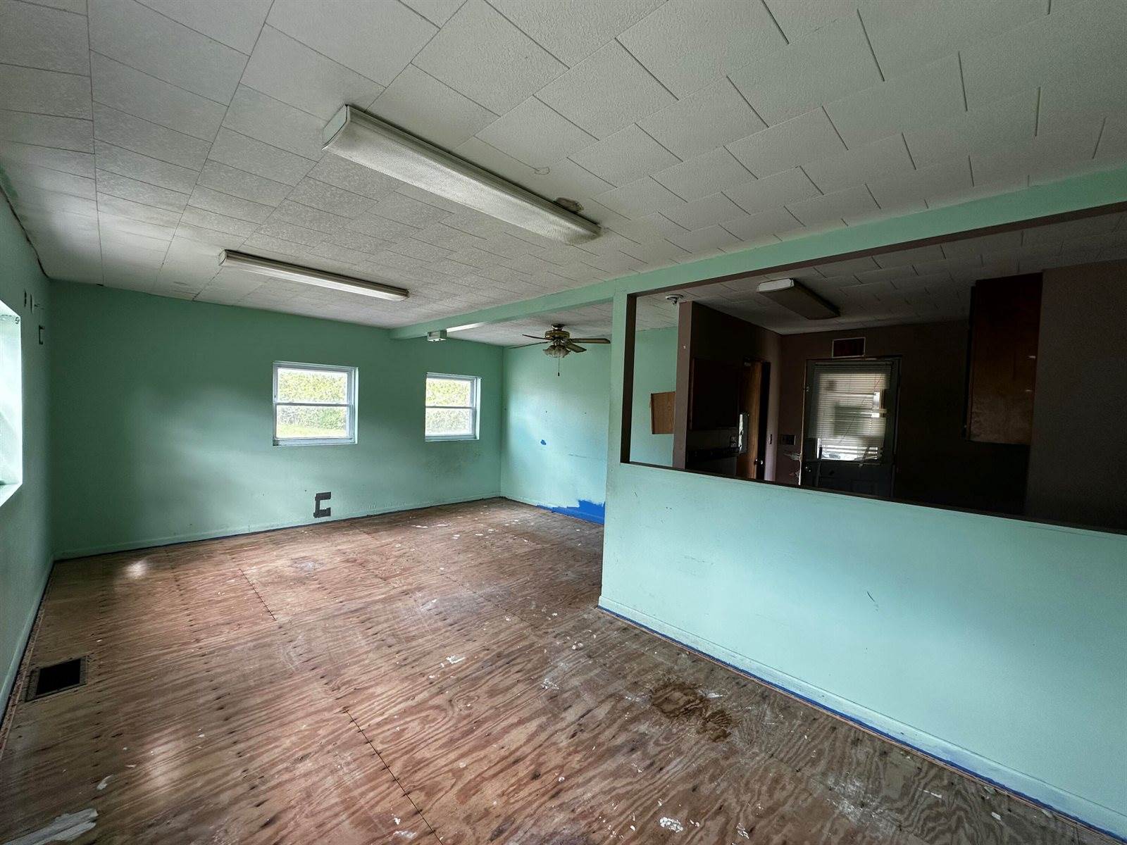 29 Exchange Street, Presque Isle, ME 04769