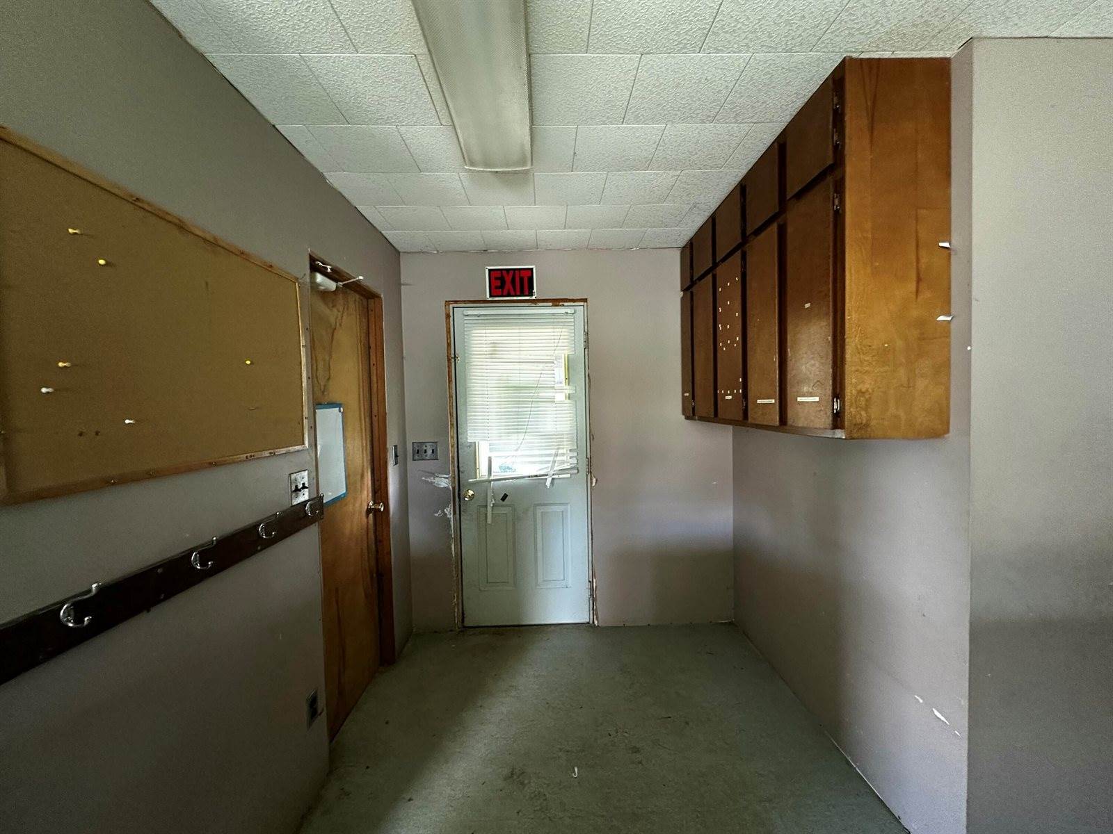 29 Exchange Street, Presque Isle, ME 04769