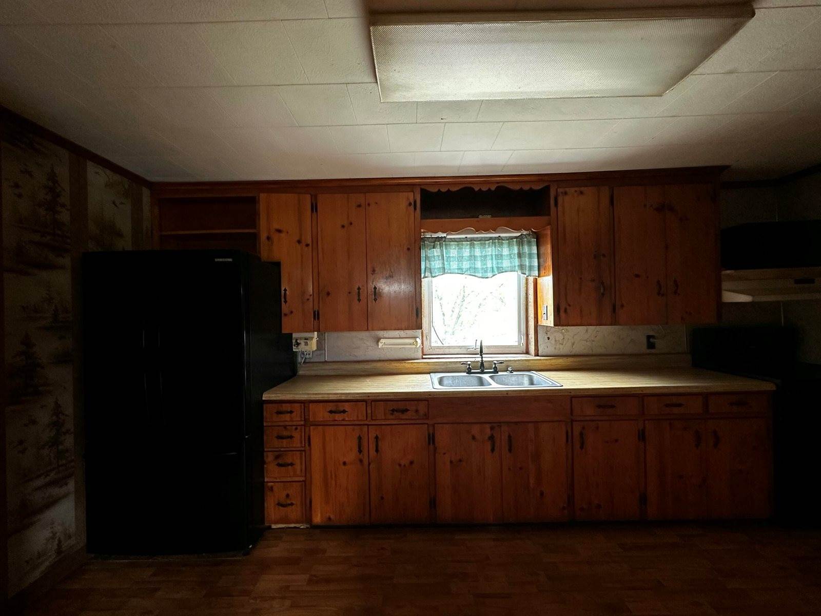 29 Exchange Street, Presque Isle, ME 04769