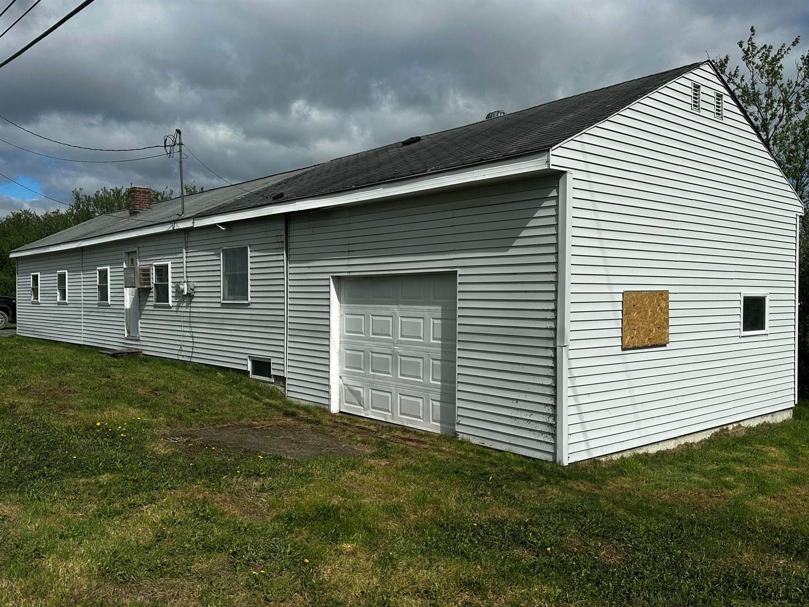 29 Exchange Street, Presque Isle, ME 04769