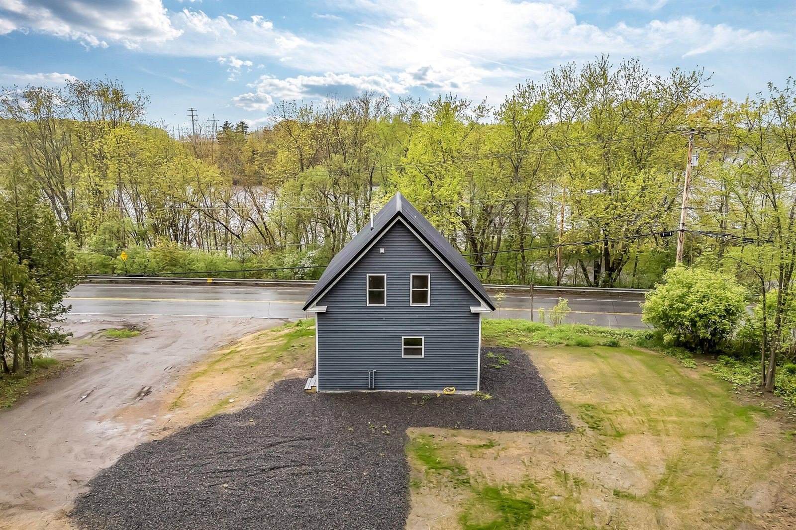 61 Main Road, Eddington, ME 04428