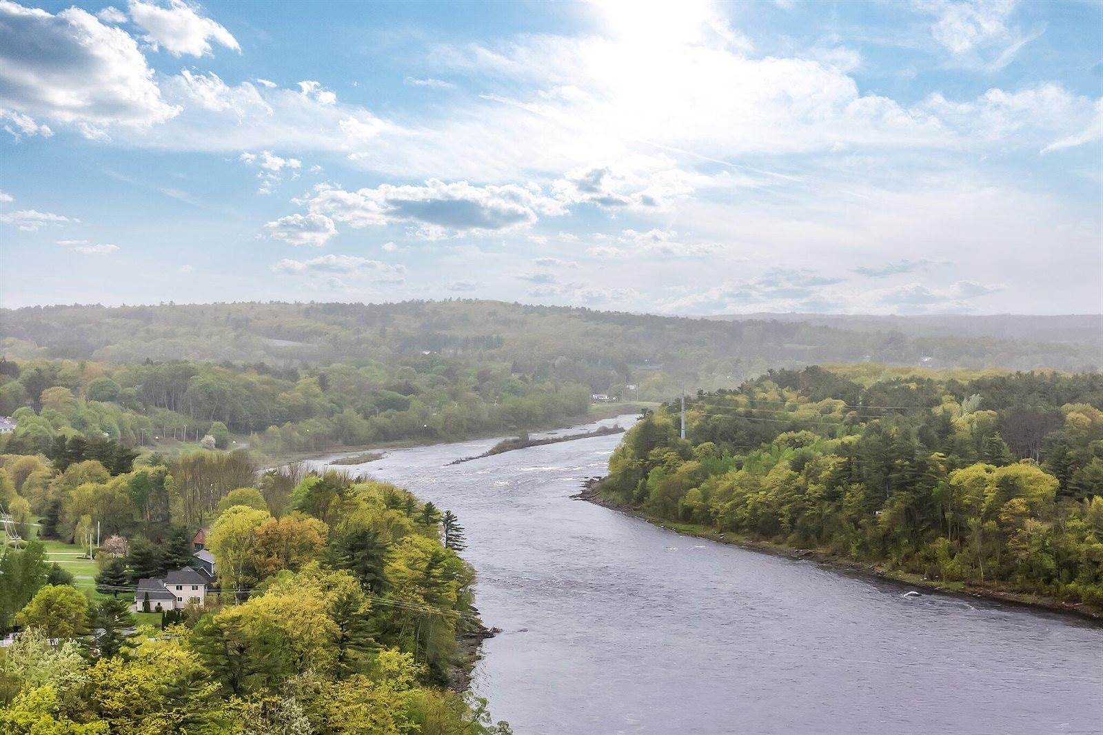 61 Main Road, Eddington, ME 04428