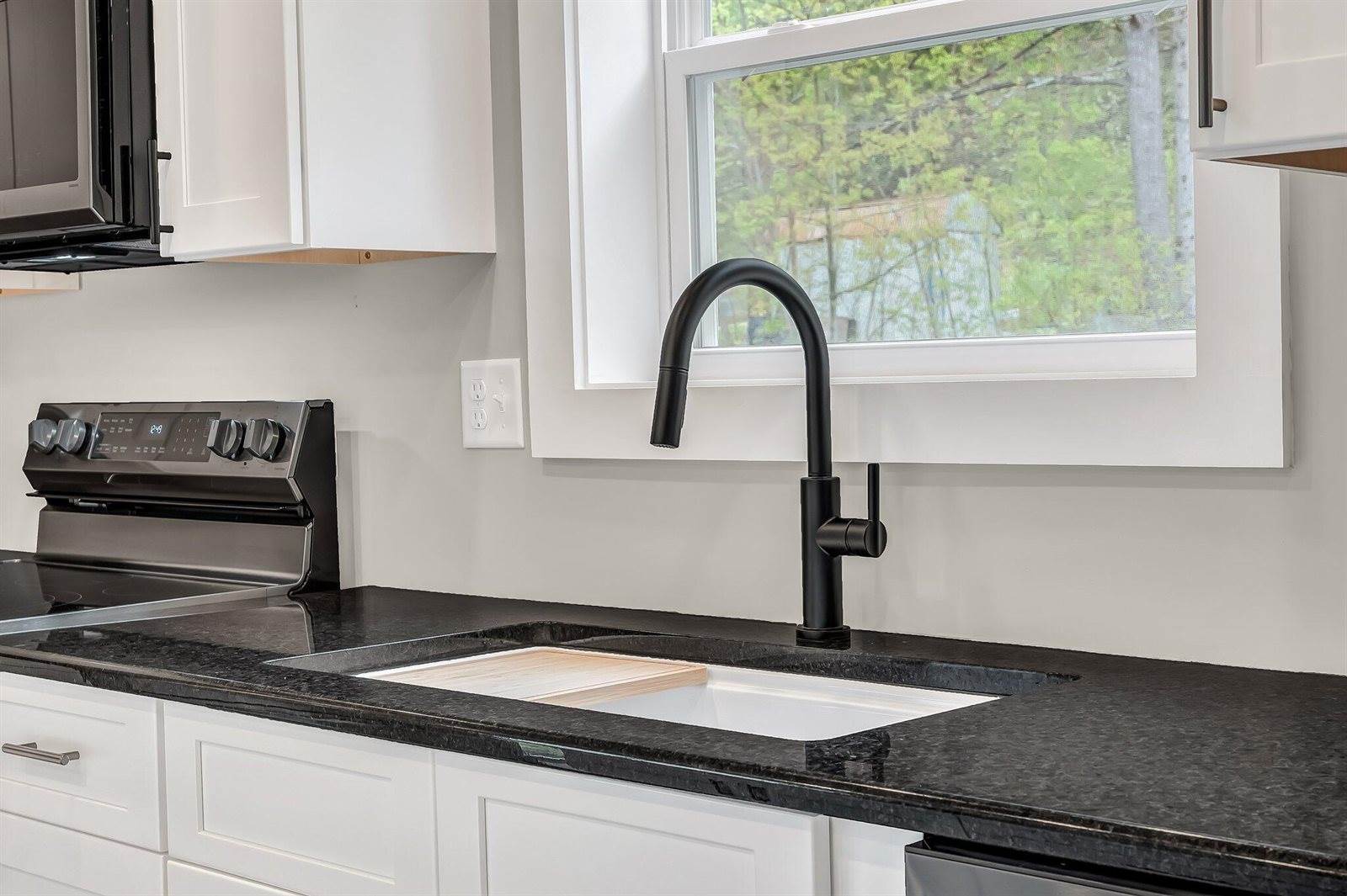 61 Main Road, Eddington, ME 04428